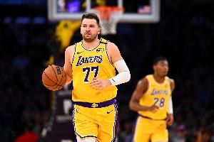 八村塁：我们面对的是西决级别的森林狼 但东契奇轻松打出统治力