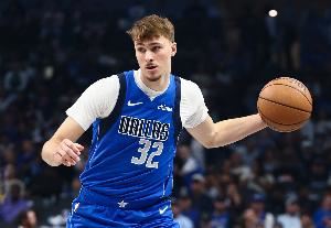 弗拉格拿到115分53板22助!詹姆斯后第二年轻拿到100+20+20球员